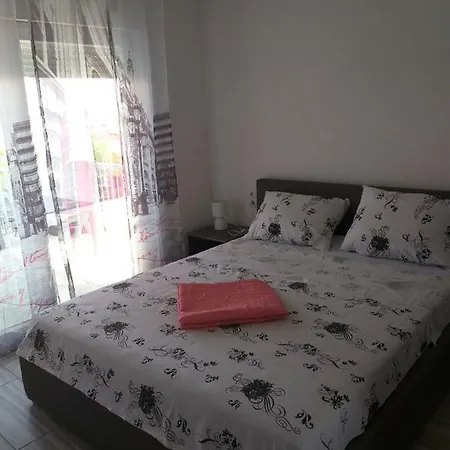 Bartol Apartment *